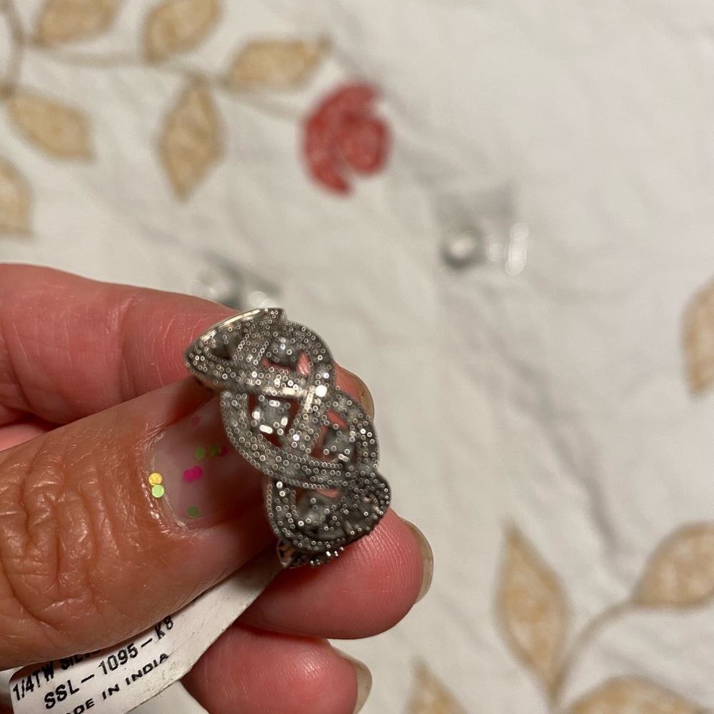 925 sterling silver and diamonds ring